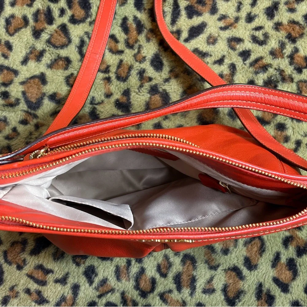 Coach Ashley Hippie Crossbody Leather Shoulder Bag and Wallet Set